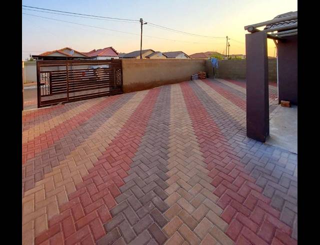 0 BEDROOM PROPERTY TO RENT IN PROTEA GLEN